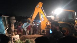 roadaccidentinkanpur-26