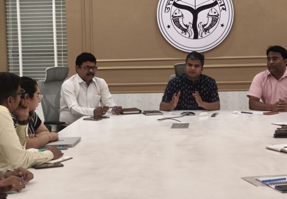 पेट्रोल, डीजल एवं एलपीजी की पर्याप्त उपलब्धता- डीएम