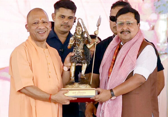 राष्ट्र प्रेरणा स्थल से भाजपा का चुनावी शंखनाद, 2027 में बड़ी जीत का लक्ष्य